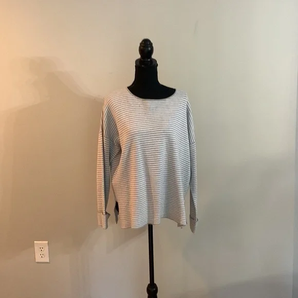 Eileen Fisher striped sweater Medium gray white cotton nylon silk blend - Picture 3 of 11